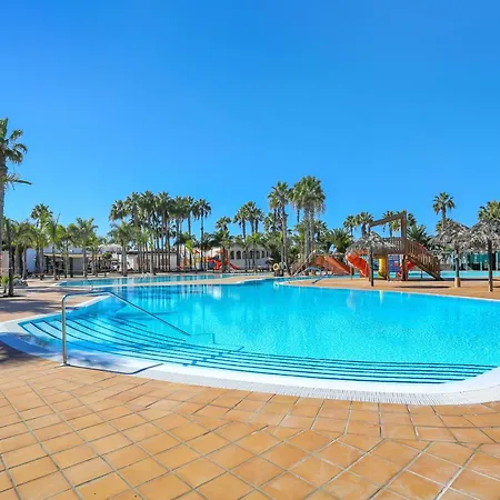 Amelia Oasis Dunas -corralejo- *